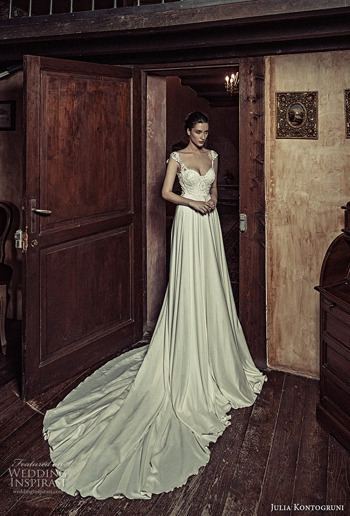 Julia Kontogruni（茱莉亚·库鲁妮）2025婚纱礼服系列
