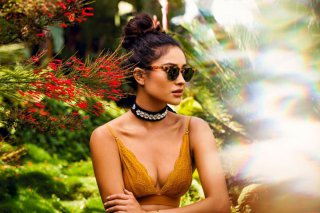 加拿大女星Shay Mitchell代言Baublebar2025早春珠宝广告大片