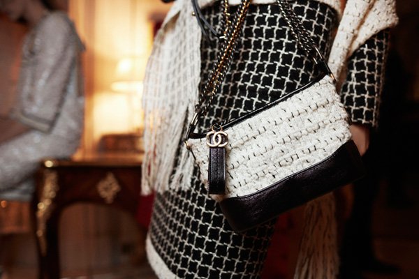 香奈儿Chanel巴黎时装秀场资讯 Chanel2025早秋系列秀场时尚配饰大赏