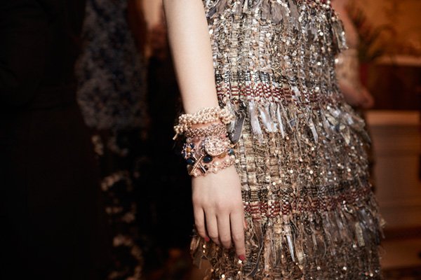 香奈儿Chanel巴黎时装秀场资讯 Chanel2025早秋系列秀场时尚配饰大赏