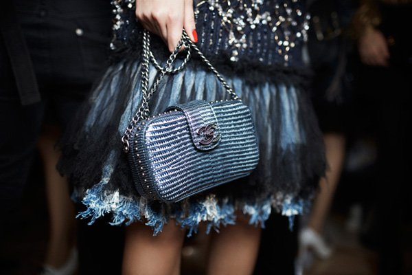 香奈儿Chanel巴黎时装秀场资讯 Chanel2025早秋系列秀场时尚配饰大赏