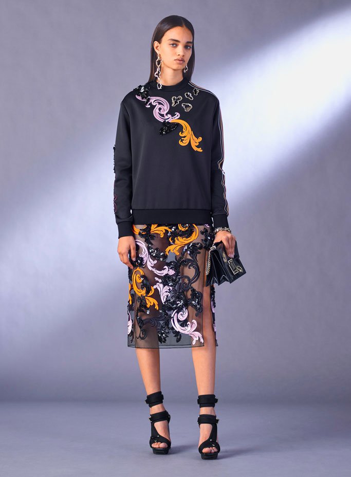 Versace范思哲最新品牌广告  Versace 2025早秋女装系列