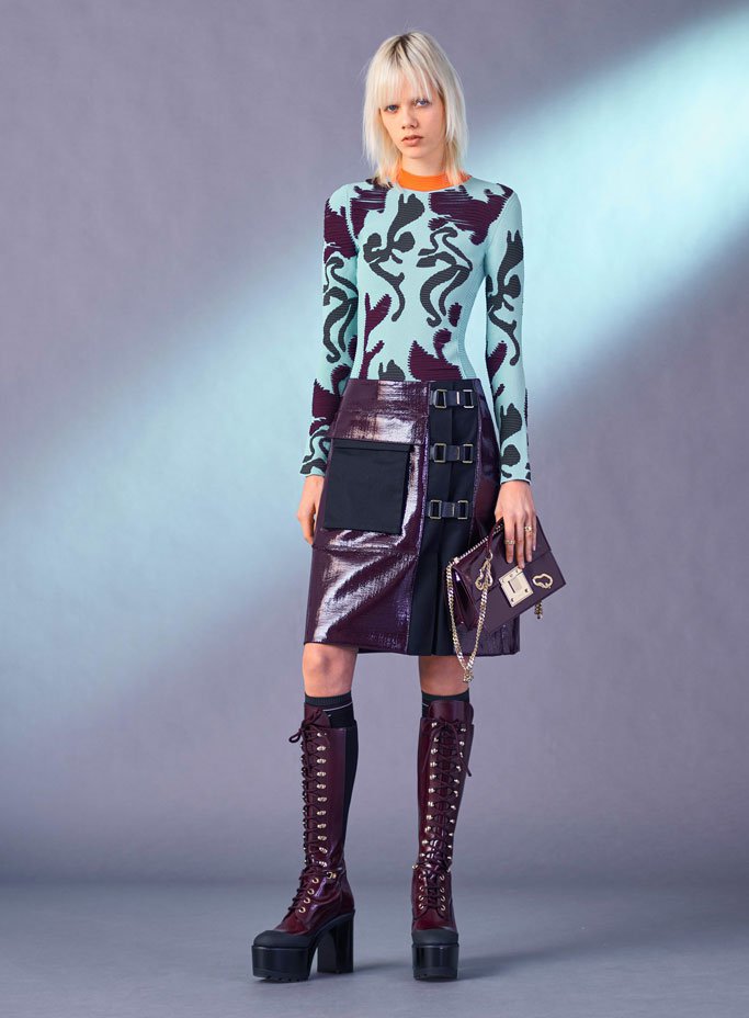 Versace范思哲最新品牌广告  Versace 2025早秋女装系列