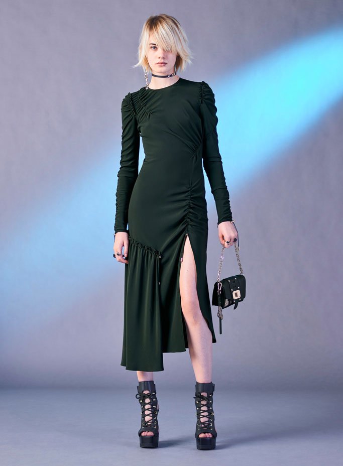 Versace范思哲最新品牌广告  Versace 2025早秋女装系列