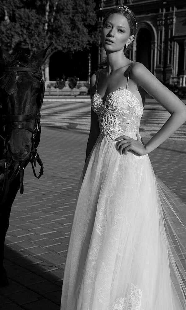 Alon Livne White 2025婚纱系列