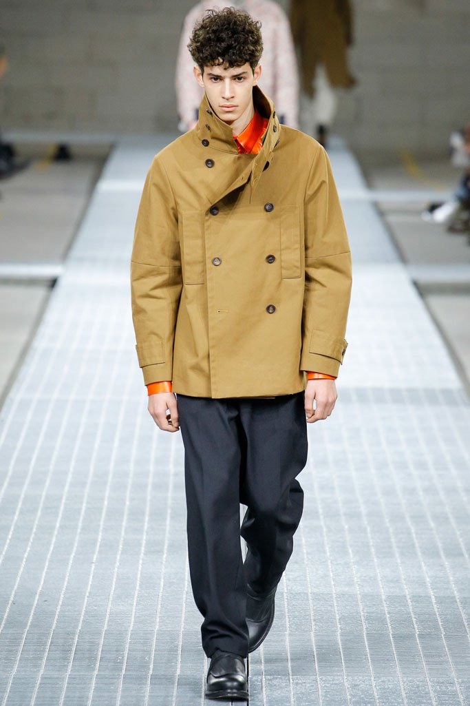 Dirk Bikkembergs 2025米兰时装周男装秀