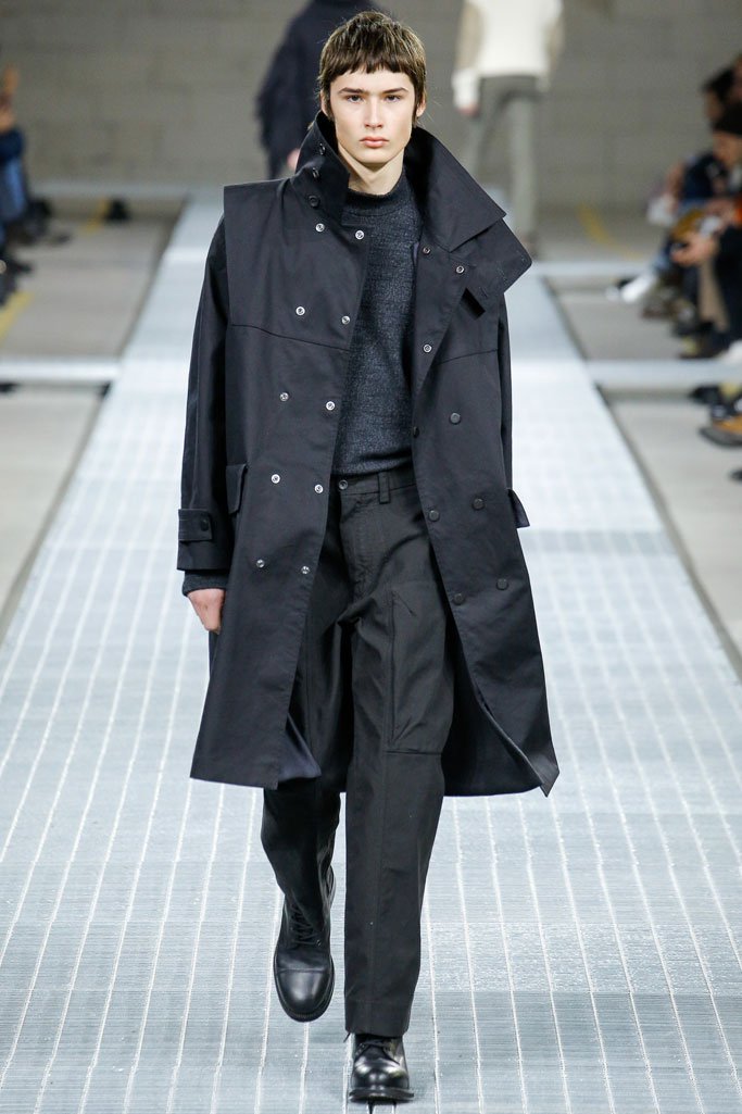 Dirk Bikkembergs 2025米兰时装周男装秀