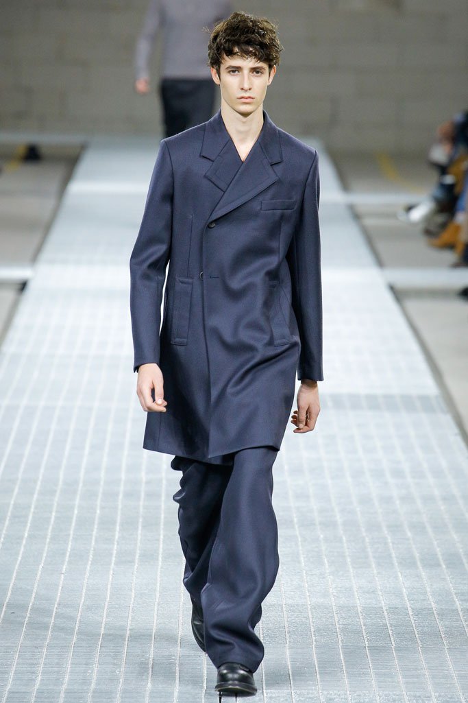 Dirk Bikkembergs 2025米兰时装周男装秀