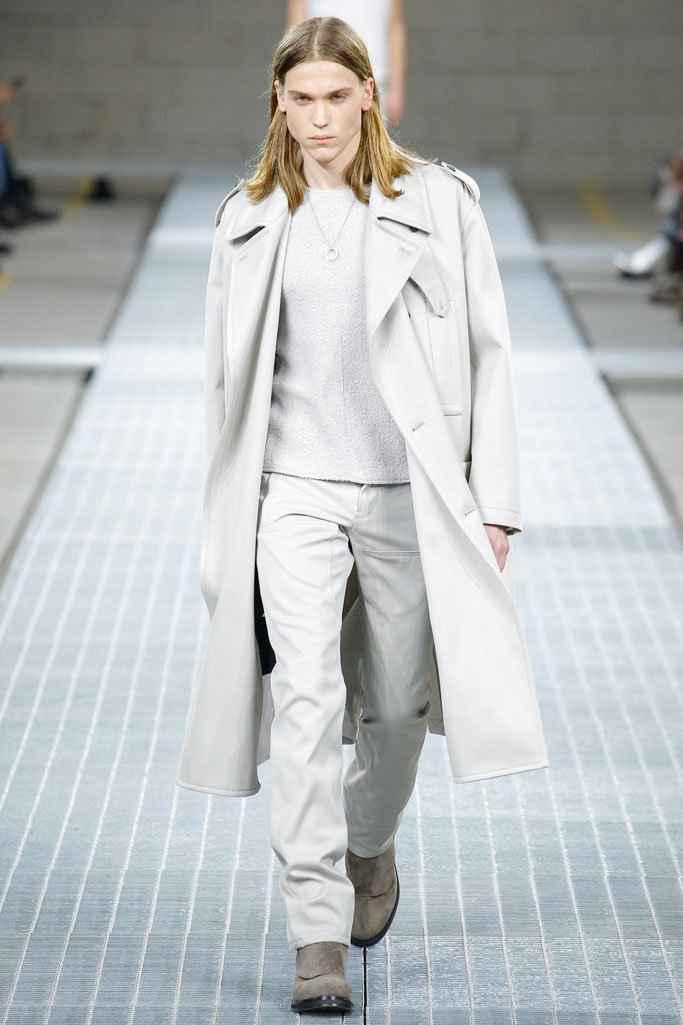 Dirk Bikkembergs 2025米兰时装周男装秀