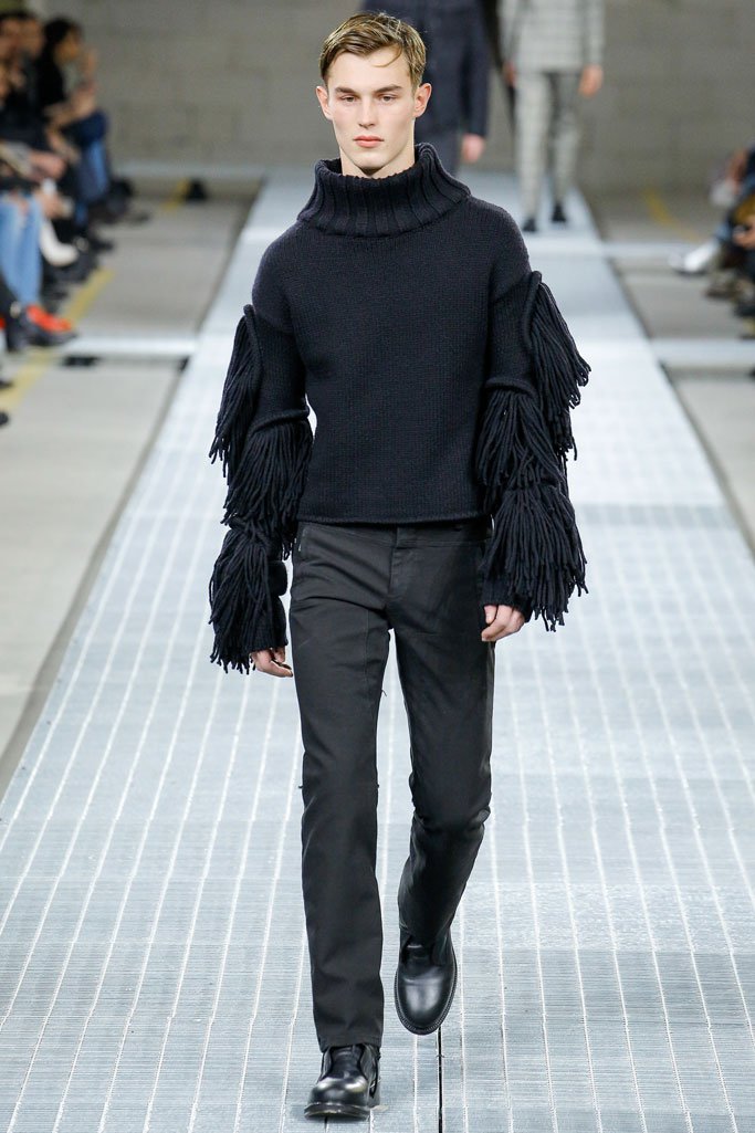 Dirk Bikkembergs 2025米兰时装周男装秀