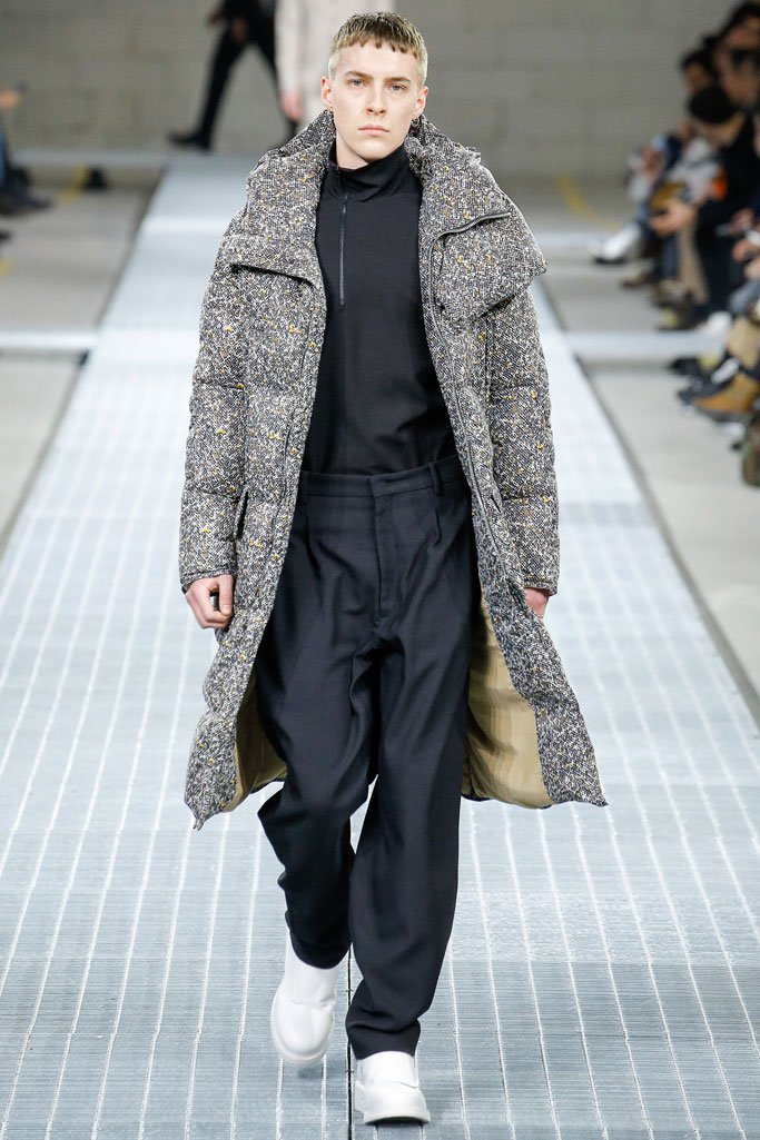 Dirk Bikkembergs 2025米兰时装周男装秀