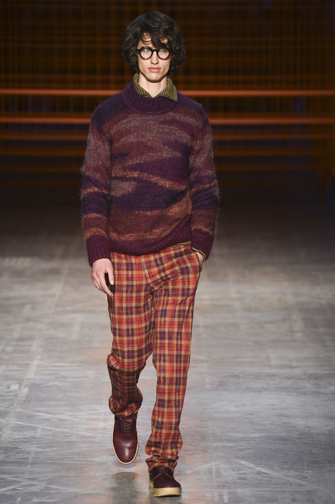 Missoni（米索尼）2025米兰时装周男装时装发布会