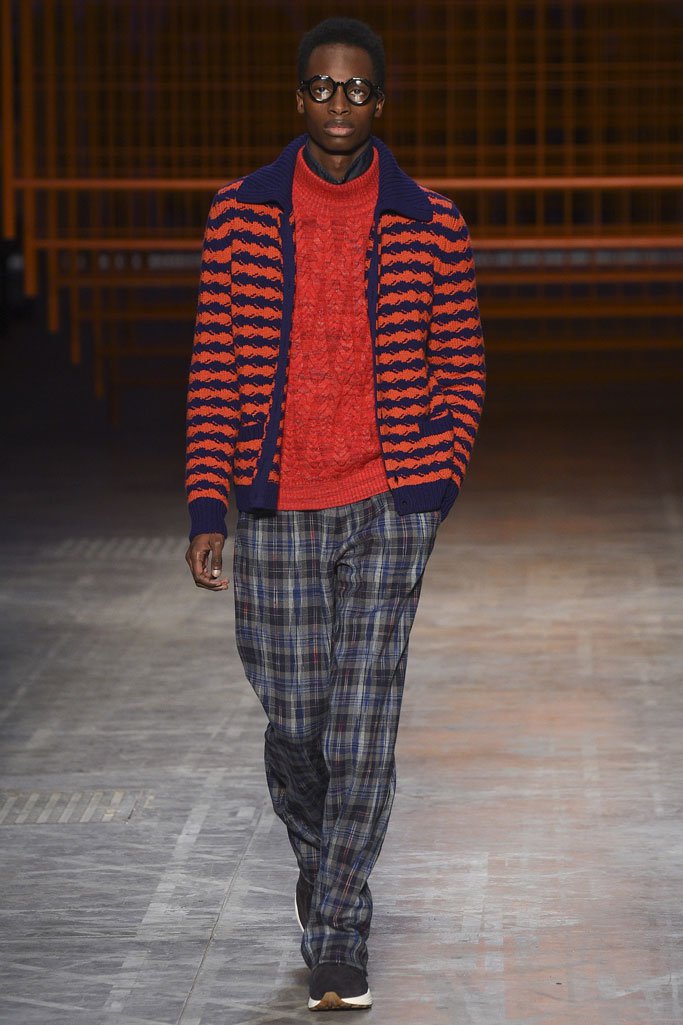 Missoni（米索尼）2025米兰时装周男装时装发布会