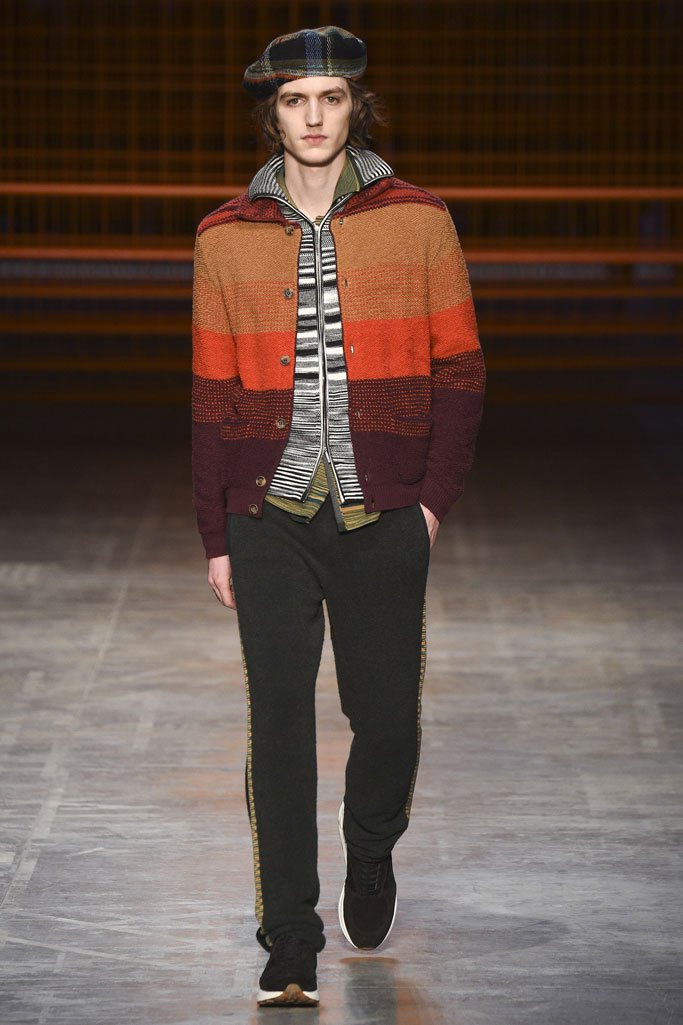 Missoni（米索尼）2025米兰时装周男装时装发布会