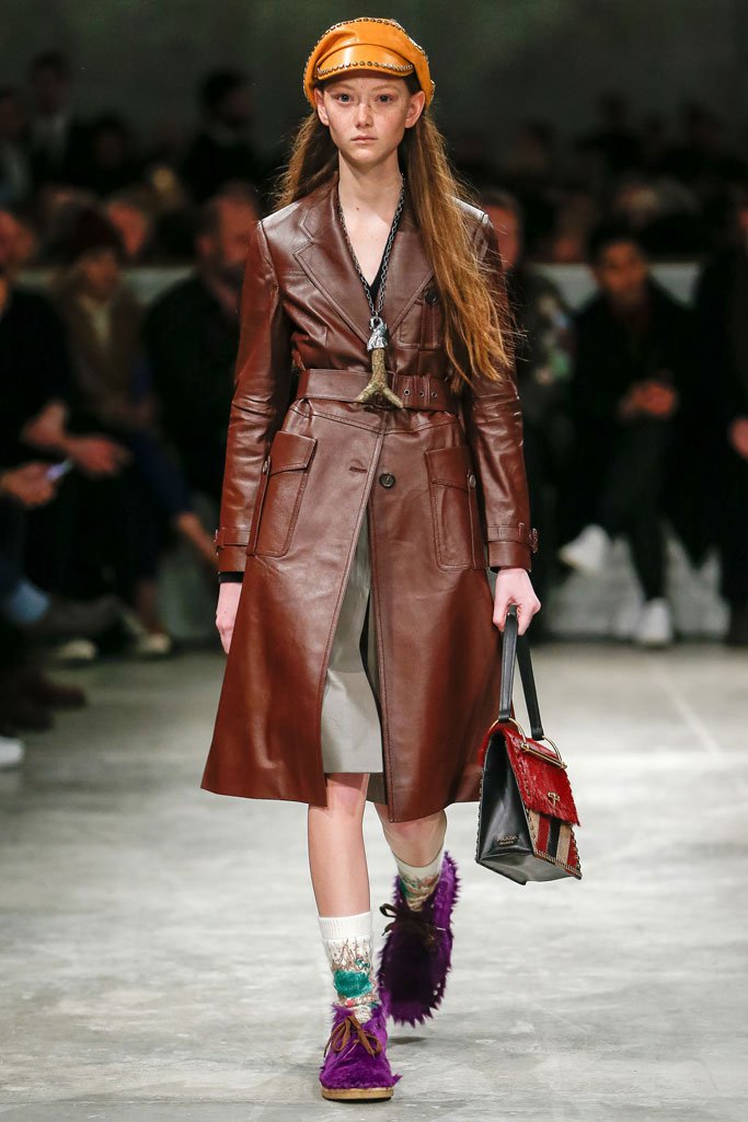 Prada（普拉达）2025米兰时装周男装秀