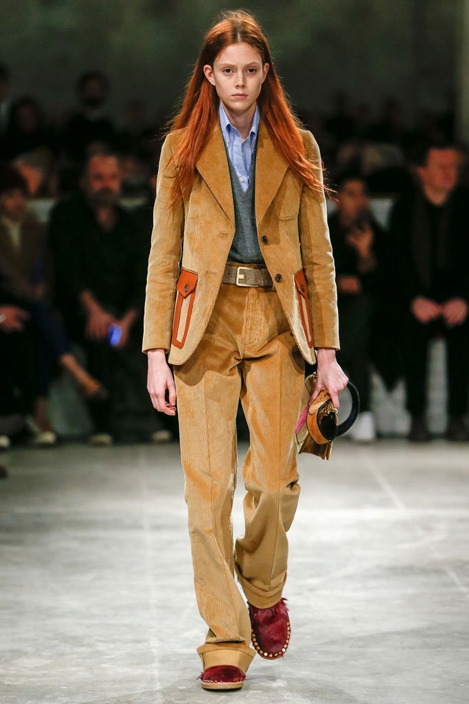 Prada（普拉达）2025米兰时装周男装秀