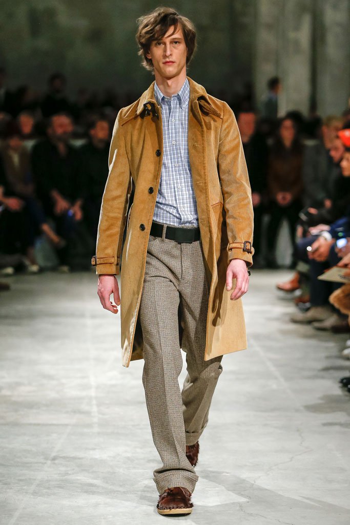 Prada（普拉达）2025米兰时装周男装秀