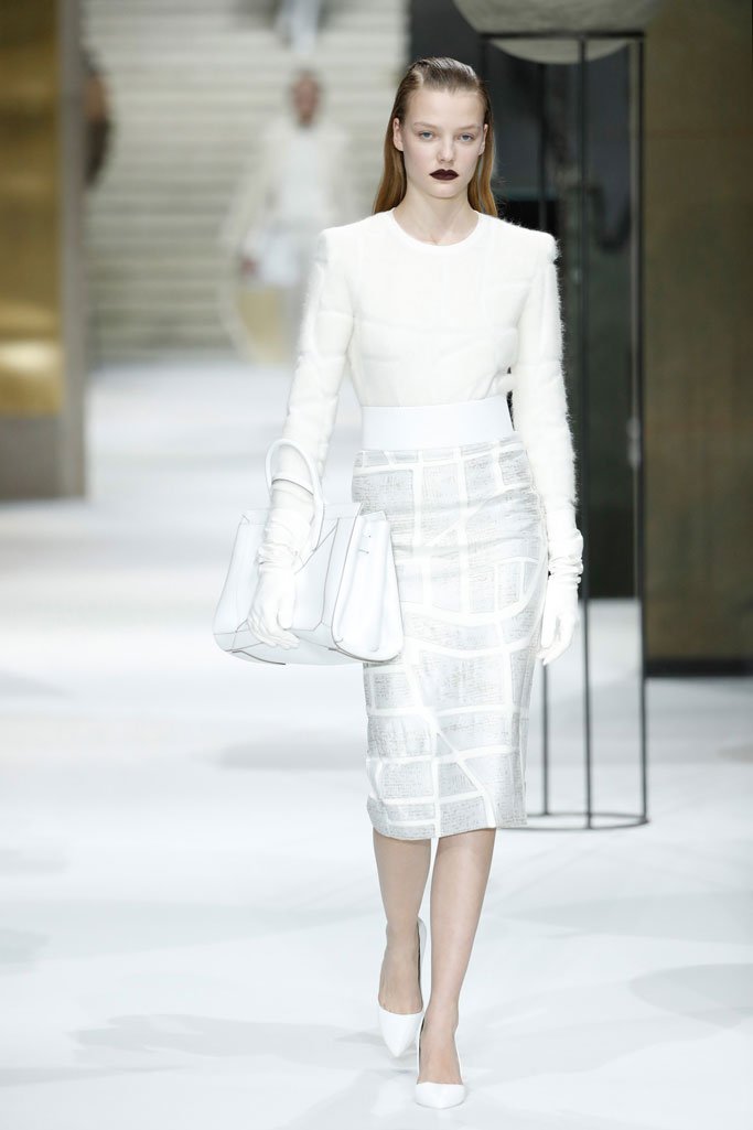 Max Mara（麦丝玛拉）2025上海时装周时装秀