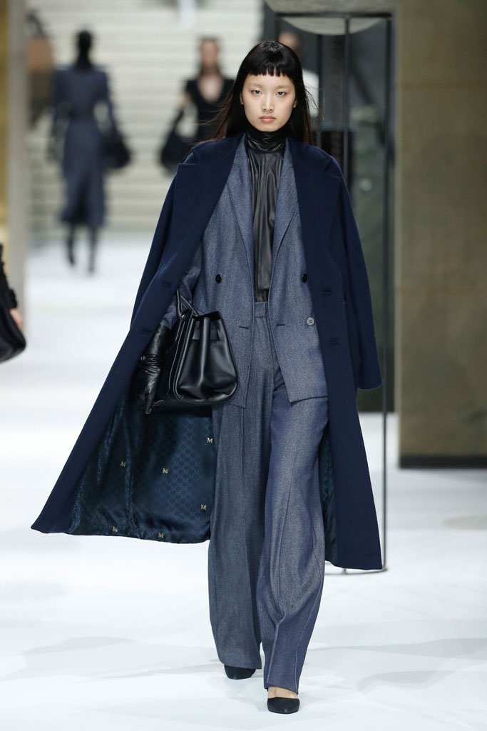 Max Mara（麦丝玛拉）2025上海时装周时装秀