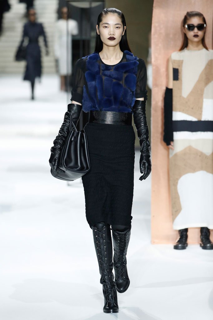 Max Mara（麦丝玛拉）2025上海时装周时装秀