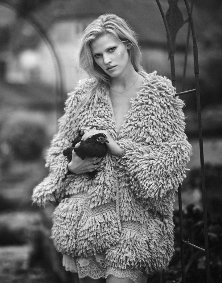 超模Lara Stone 演绎《The Edit》时尚杂志大片