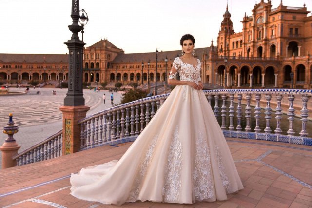 Crystal Design 2025 Sevilla婚纱系列