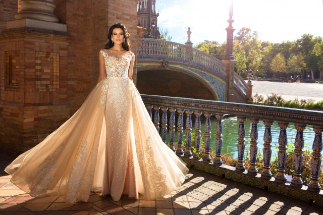 Crystal Design 2025 Sevilla婚纱系列