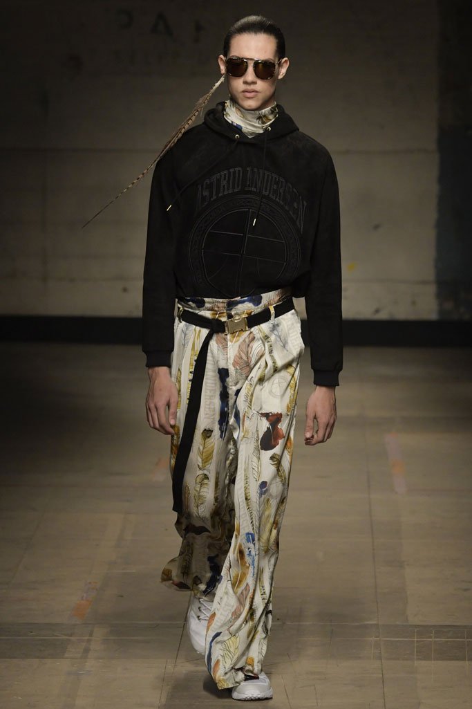 Astrid Andersen 2025伦敦时装发布会男装秀