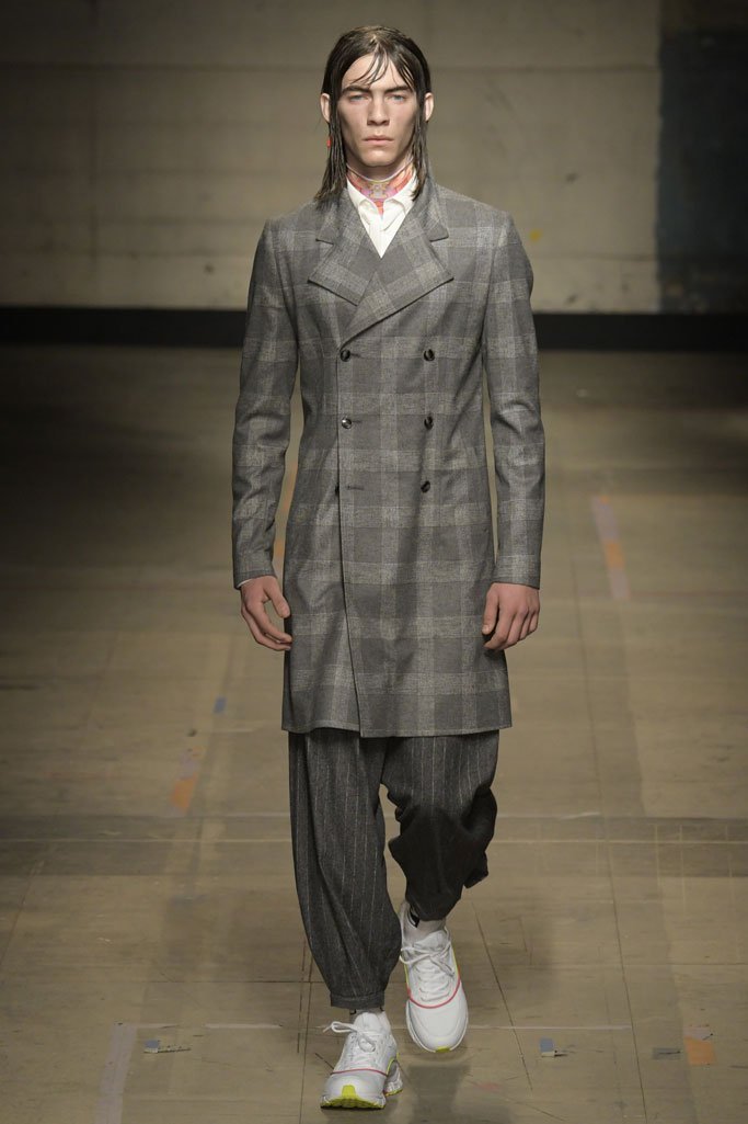 Topman Design 2025伦敦时装发布会男装秀