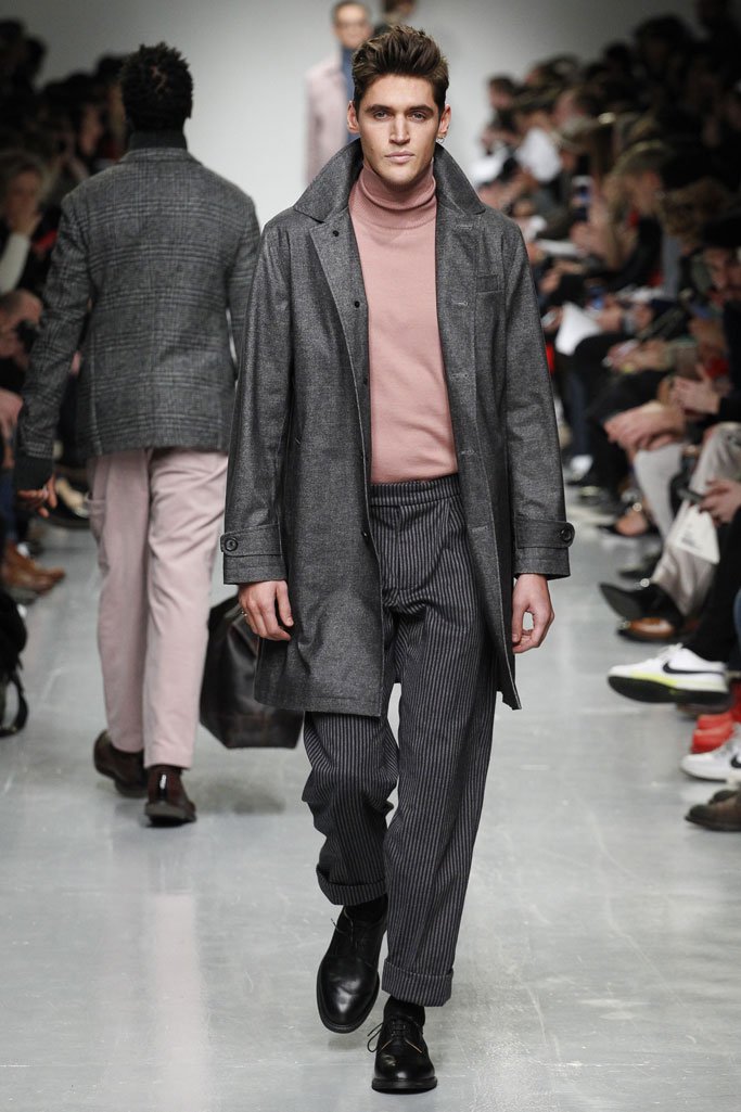 Oliver Spencer 2025伦敦时装周男装秀