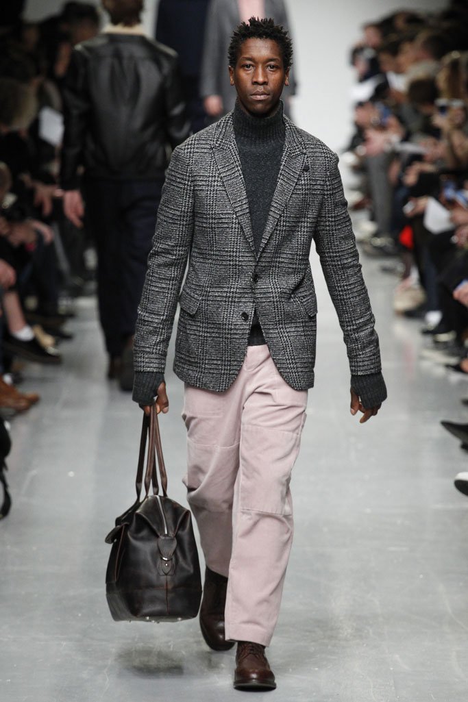 Oliver Spencer 2025伦敦时装周男装秀