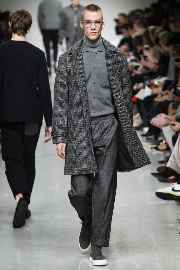 Oliver Spencer 2025伦敦时装周男装秀