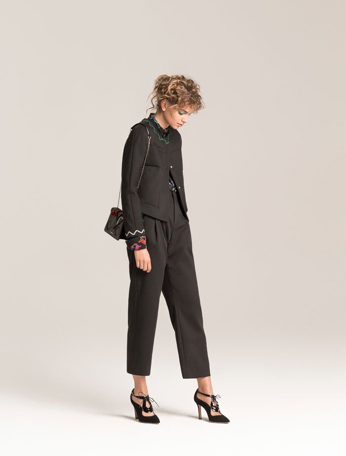 Emporio Armani 2025早秋女装品牌广告大片