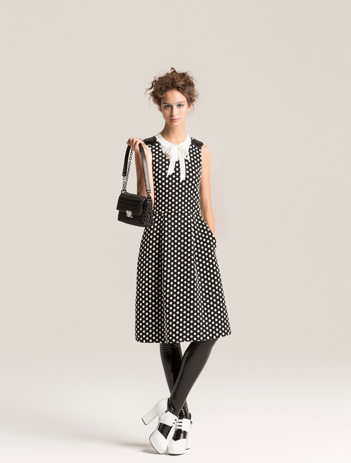 Emporio Armani 2025早秋女装品牌广告大片