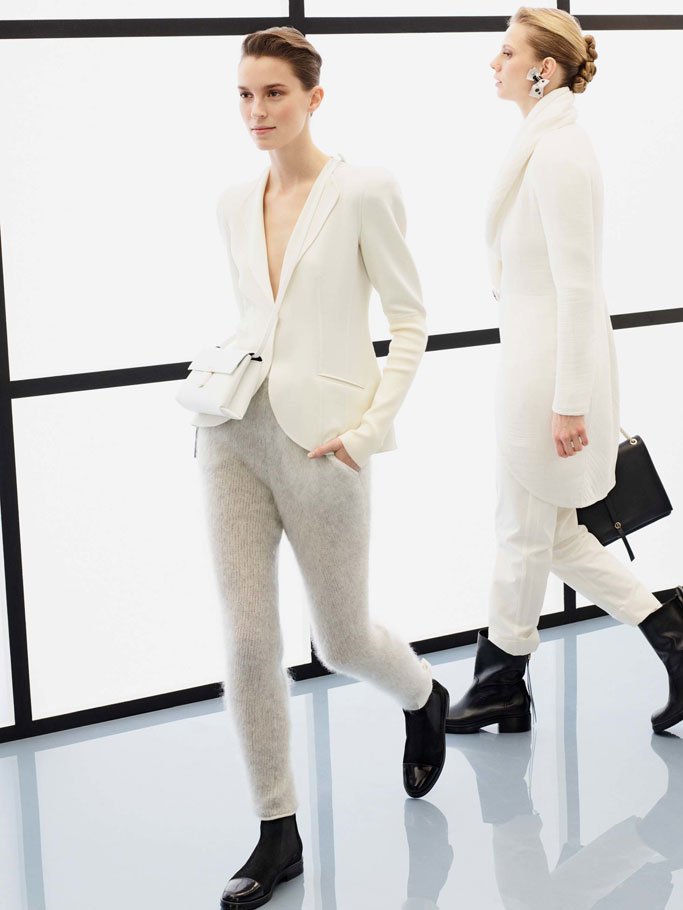 Giorgio Armani（乔治·阿玛尼）2025女装品牌广告大片