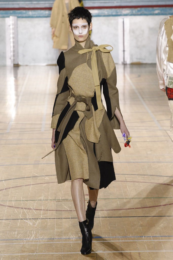 Vivienne Westwood 2025伦敦时装发布会时装秀