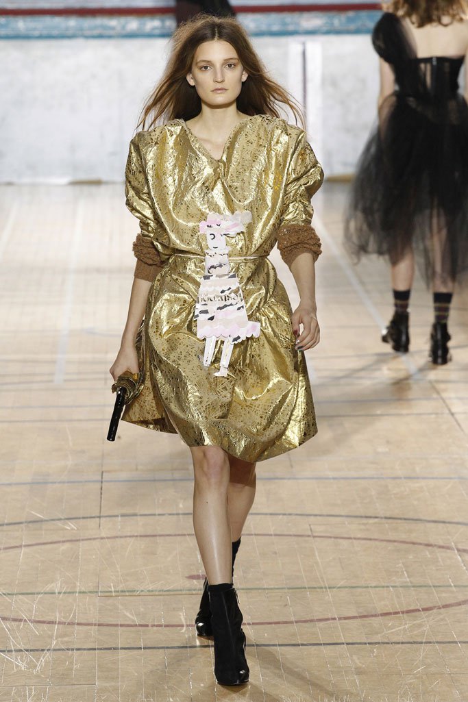 Vivienne Westwood 2025伦敦时装发布会时装秀