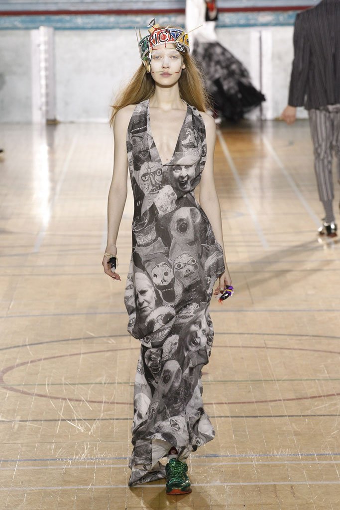 Vivienne Westwood 2025伦敦时装发布会时装秀