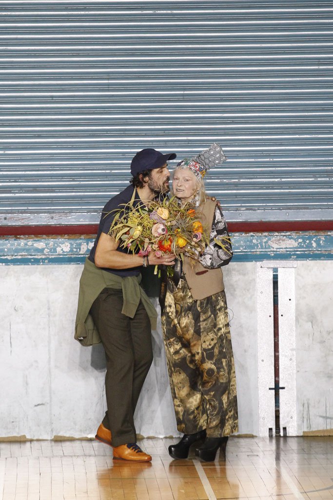 Vivienne Westwood 2025伦敦时装发布会时装秀