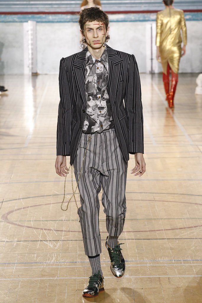 Vivienne Westwood 2025伦敦时装发布会时装秀