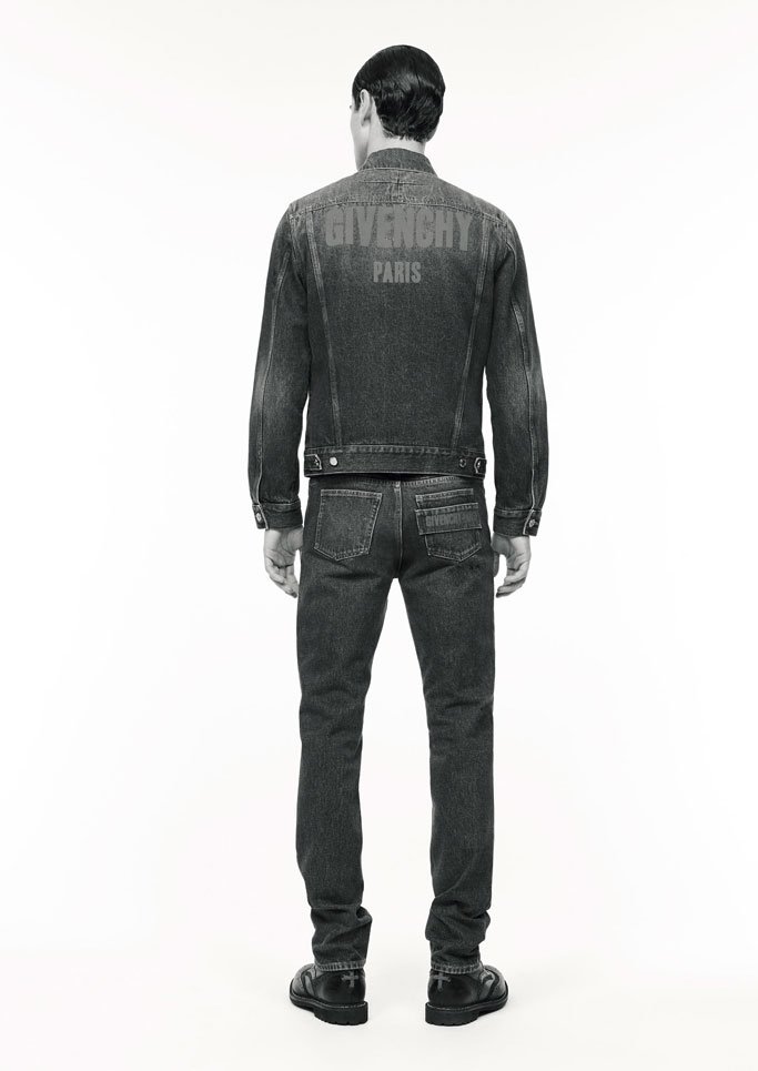 Givenchy（纪梵希）2025女装Lookbook