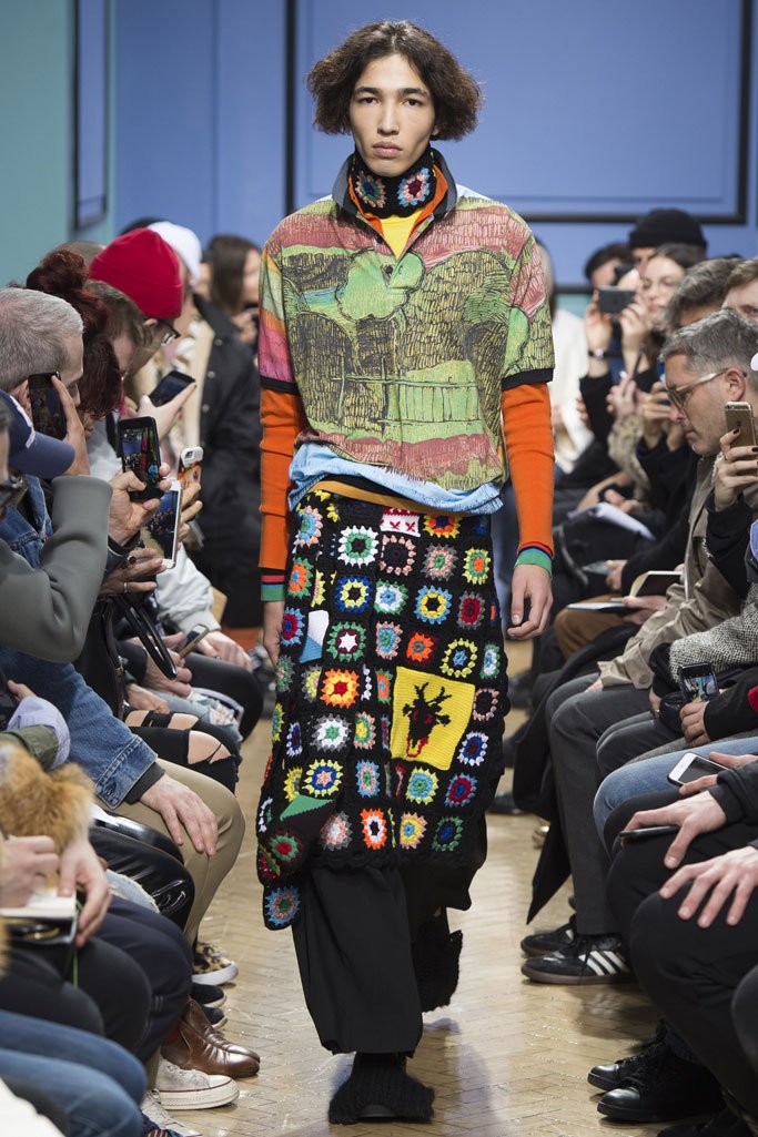 J.W.Anderson 2025伦敦时装周秋冬男装秀