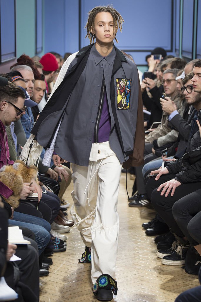 J.W.Anderson 2025伦敦时装周秋冬男装秀