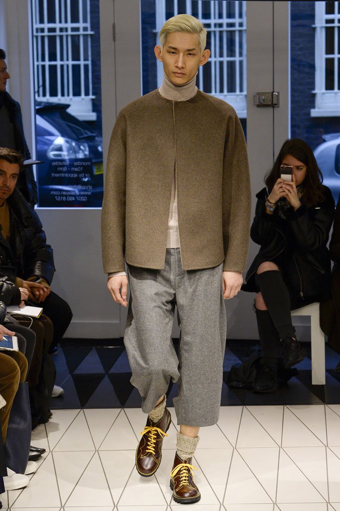 Chalayan（卡拉扬）2025伦敦时装周男装秀