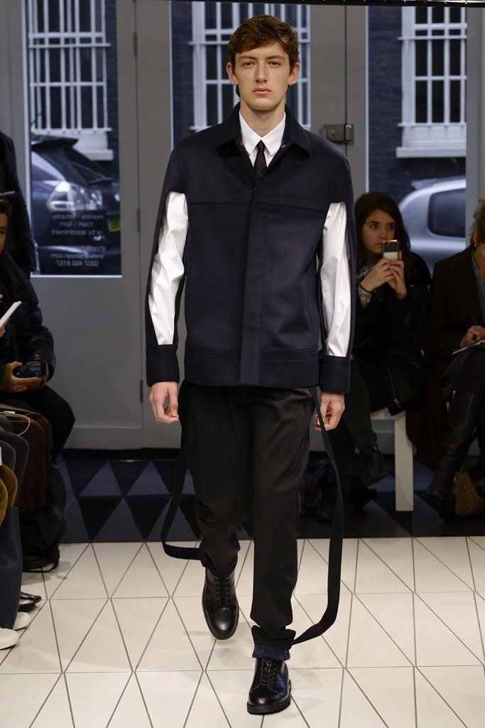 Chalayan（卡拉扬）2025伦敦时装周男装秀