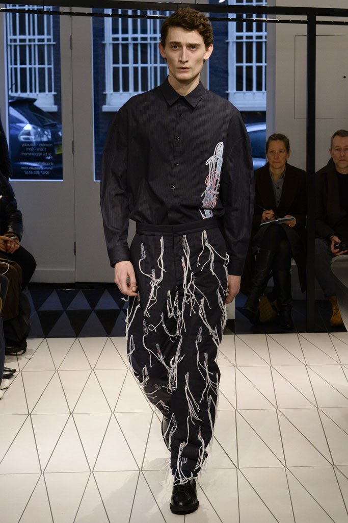 Chalayan（卡拉扬）2025伦敦时装周男装秀