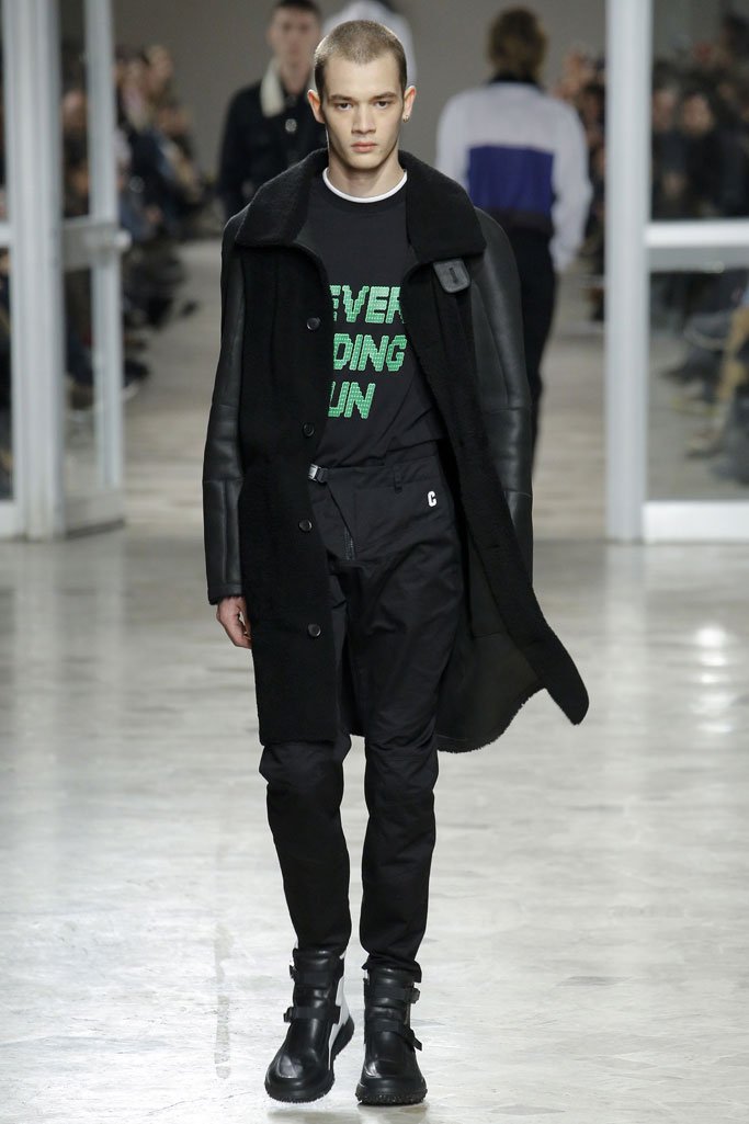 Tim Coppens（蒂姆·科庞）2025佛罗伦萨Pitti Uomo男装秀