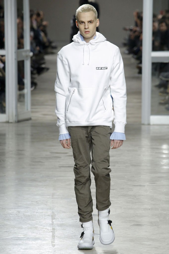 Tim Coppens（蒂姆·科庞）2025佛罗伦萨Pitti Uomo男装秀
