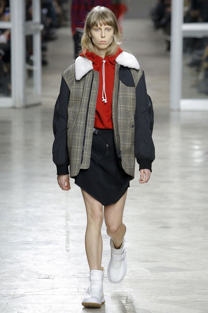Tim Coppens（蒂姆·科庞）2025佛罗伦萨Pitti Uomo男装秀
