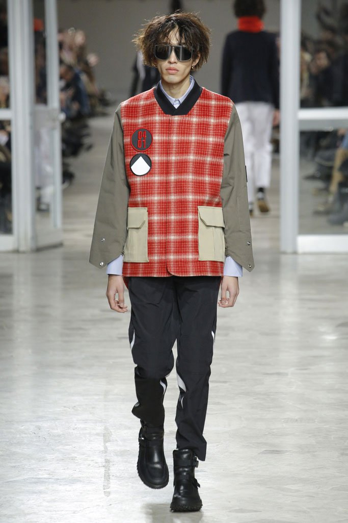 Tim Coppens（蒂姆·科庞）2025佛罗伦萨Pitti Uomo男装秀